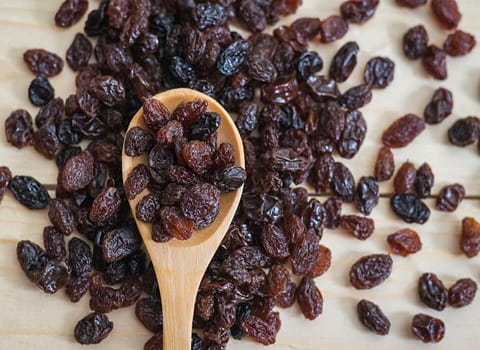 تصویر 4 از فروش ویژه + قیمت استثنایی کشمش پلویی سیاه